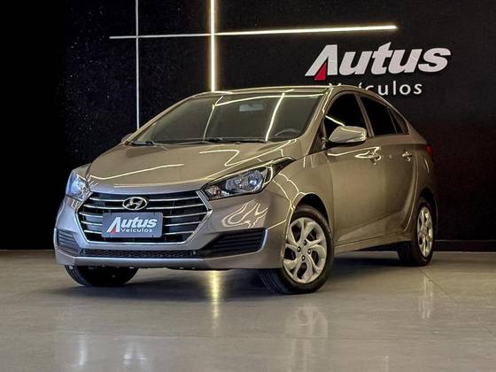 HYUNDAI HB20S 1.6 COMFORT PLUS 16V FLEX 4P MANUAL HYUNDAI HB20S 1.6 COMFORT PLUS 16V FLEX 4P MANUAL